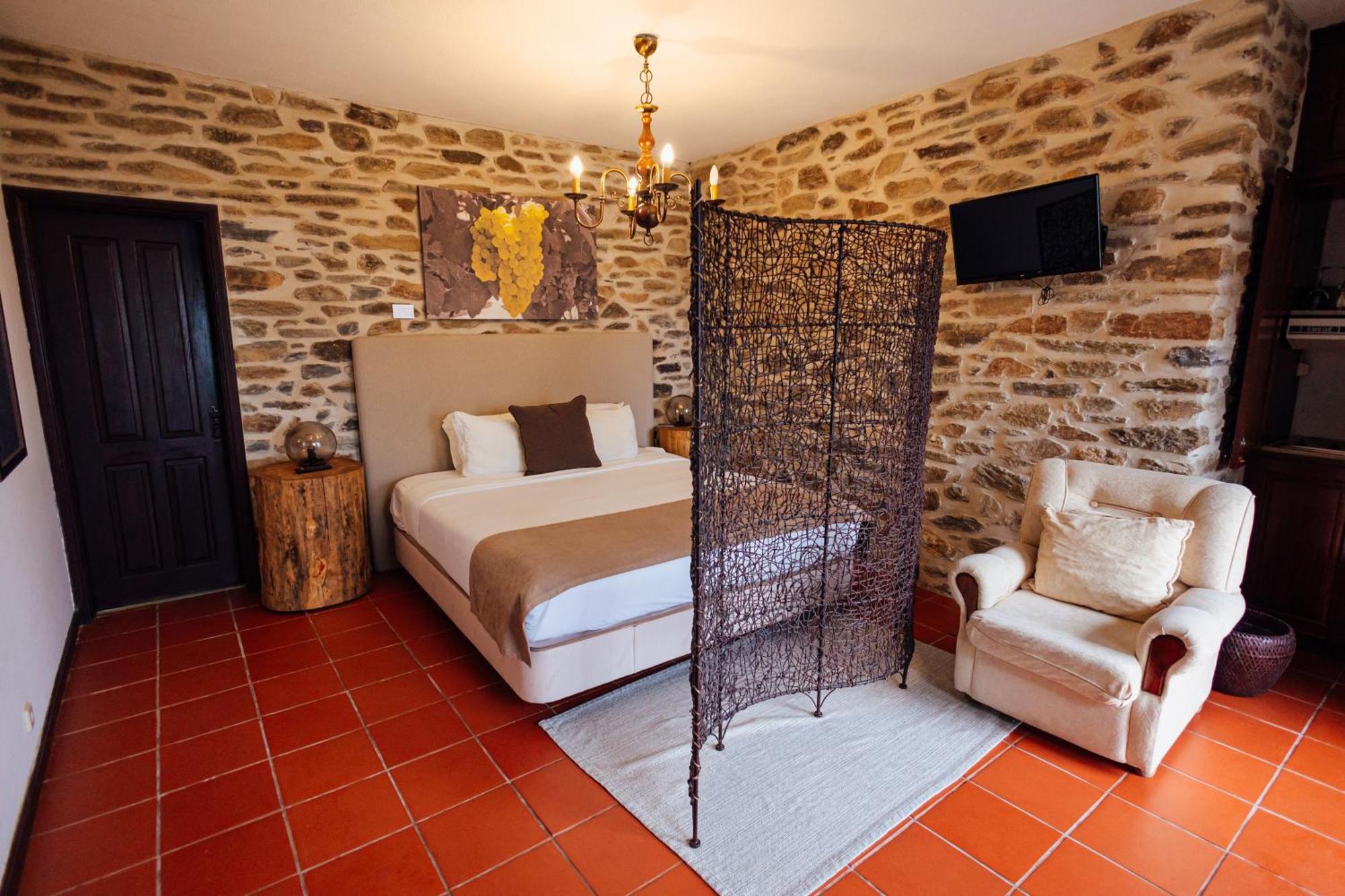 Quinta Da Barroca Douro Valley Армамар Стая снимка